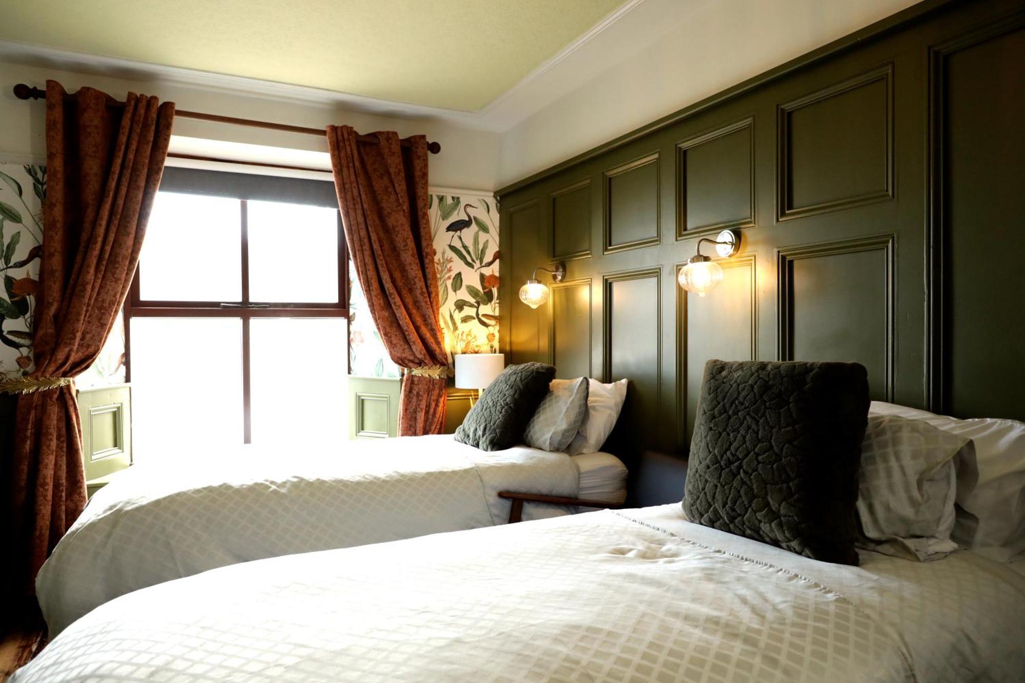 The Dundrum Inn B&B Exterior photo